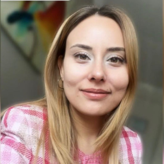 Petek Özer Karadağ