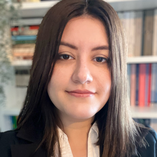 Betül Toprak